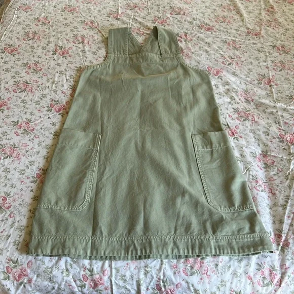 Everlane | Dresses | Everlane Nwot Medium Canvas Green Apron Dress Jumper  Pockets | Poshmark